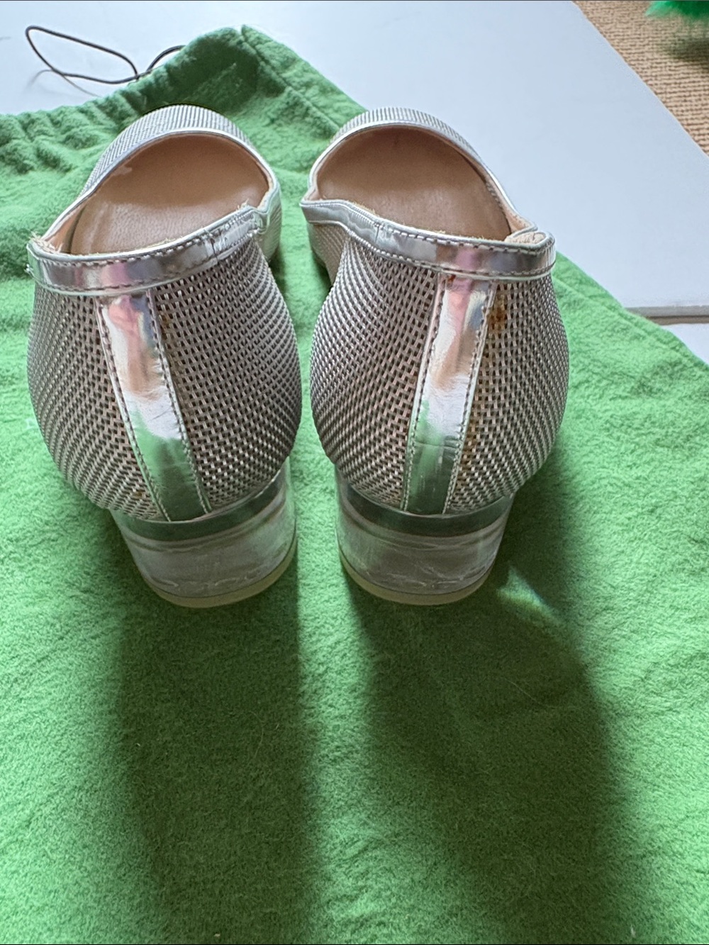Gorgeous Ann Mashburn Acrylic heel pumps - Picture 6 of 14